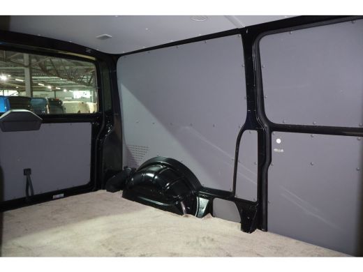 Volkswagen Transporter 2.0 TDI L2 H1 Bulli Automaat 2x Schuifdeur ActivLease financial lease
