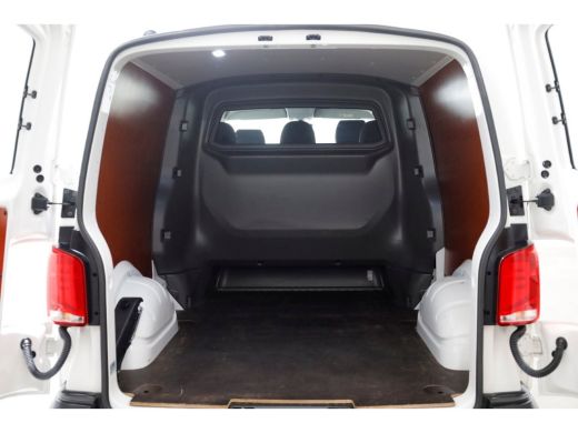 Volkswagen Transporter T6.1 2.0 TDI 150pk DSG- Automaat Lang D.C. Comfortline Airco/Navi 01-2021 ActivLease financial lease