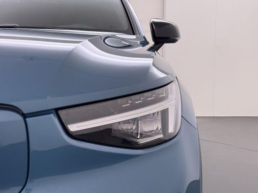 Volvo  C40 Recharge Core 70 kWh SOH 95% | STOEL & STUUR VERWARMING | ACHTERUITRIJCAMERA | 12 MND BOVAG GARAN... ActivLease financial lease