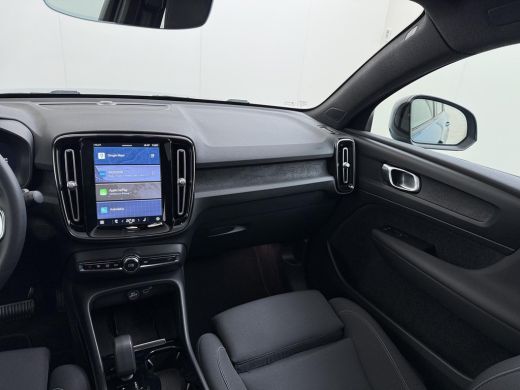 Volvo  C40 Recharge Core 70 kWh SOH 95% | STOEL & STUUR VERWARMING | ACHTERUITRIJCAMERA | 12 MND BOVAG GARAN... ActivLease financial lease