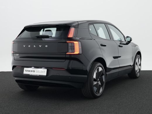 Volvo  EX30 P5 Single Motor Extended Range Plus Europa 69 kWh ActivLease financial lease