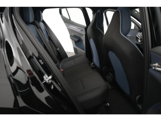 Volvo  EX30 P5 Single Motor Extended Range Plus Europa 69 kWh ActivLease financial lease