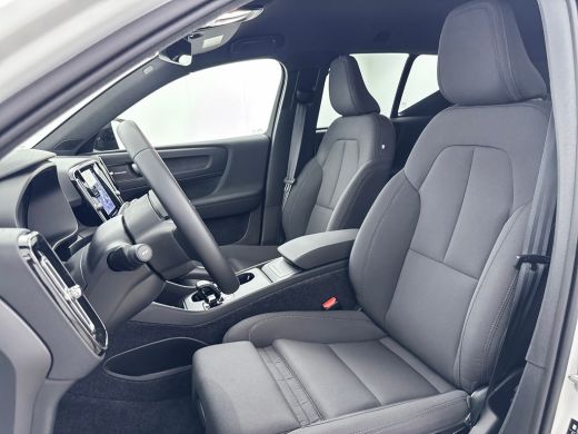 Volvo  EX40 Single Motor Extended Range Core 82 kWh | 19" Allseason | Harman Kardon | 360 Camera | Adaptieve ... ActivLease financial lease