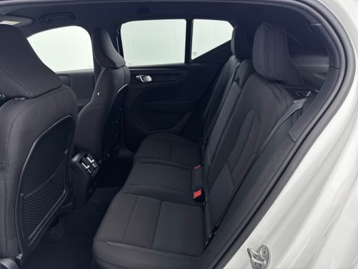 Volvo  EX40 Single Motor Extended Range Core 82 kWh | 19" Allseason | Harman Kardon | 360 Camera | Adaptieve ... ActivLease financial lease