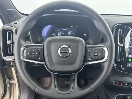 Volvo  EX40 Single Motor Extended Range Plus 82 kWh | 19" Allseason | Trekhaak | Adaptieve Cruise | BLIS | St... ActivLease financial lease