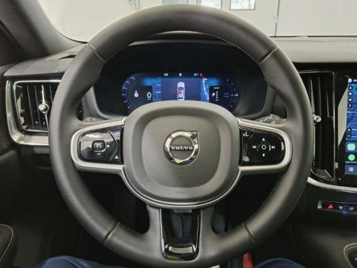 Volvo  V60 2.0 T8 Plug-in hybrid AWD Plus Dark | Forest Lake | Harman Kardon | Trekhaak ActivLease financial lease