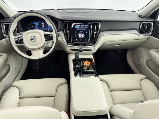 Volvo  V60 T6 Recharge Ultra Dark | 19" | Harman Kardon | Panoramadak | Head-Up | Full LED | 360 Camera | El... ActivLease financial lease