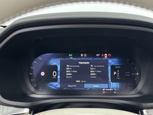 Volvo  V60 T6 Recharge Ultra Dark | 19" | Harman Kardon | Panoramadak | Head-Up | Full LED | 360 Camera | El... ActivLease financial lease