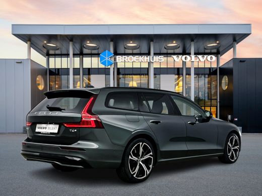 Volvo  V60 T6 Recharge Ultra Dark | 19" | Harman Kardon | Panoramadak | Head-Up | Full LED | 360 Camera | El... ActivLease financial lease