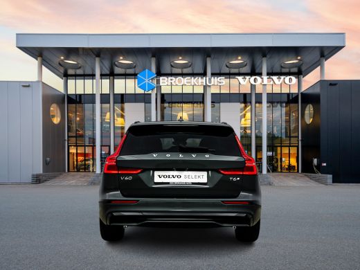 Volvo  V60 T6 Recharge Ultra Dark | 19" | Harman Kardon | Panoramadak | Head-Up | Full LED | 360 Camera | El... ActivLease financial lease