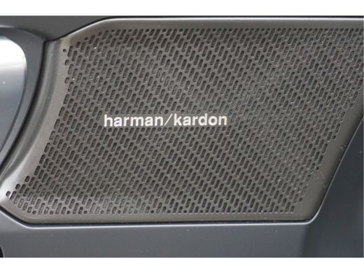 Volvo  XC40 1.5 T5 Recharge ULTIMATE Schuifdak, Pilot Assist, Harman Kardon&reg; ActivLease financial lease