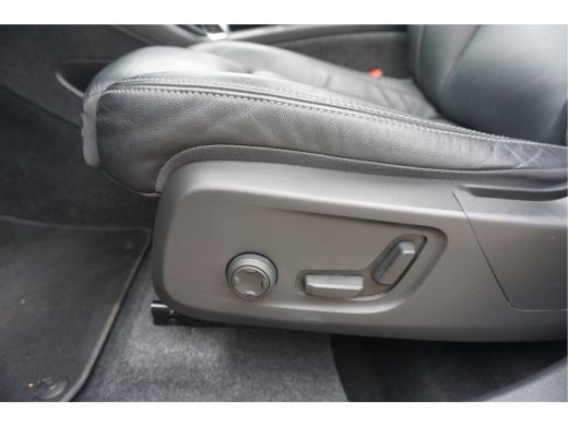 Volvo  XC40 1.5 T5 Recharge ULTIMATE Schuifdak, Pilot Assist, Harman Kardon&reg; ActivLease financial lease