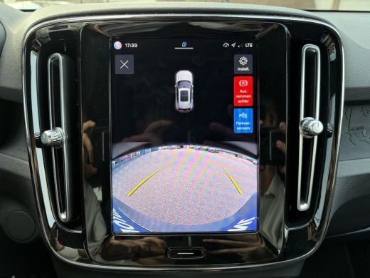 Volvo  XC40 Single Motor Plus 69 kWh SOH 95% |STOEL + STUURVERWARMING| ADAPTIEVE CRUISE| DODE HOEK SENSOR| EL... ActivLease financial lease