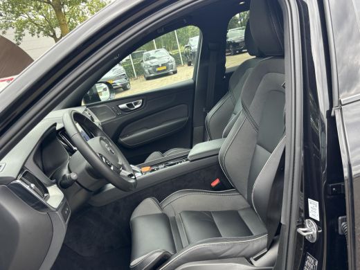 Volvo  XC60 2.0 T6 Plug-in hybrid AWD Plus Black Edition LIGHTING PACK | 360 GRADEN CAMERA | HARMAN/KARDON AU... ActivLease financial lease