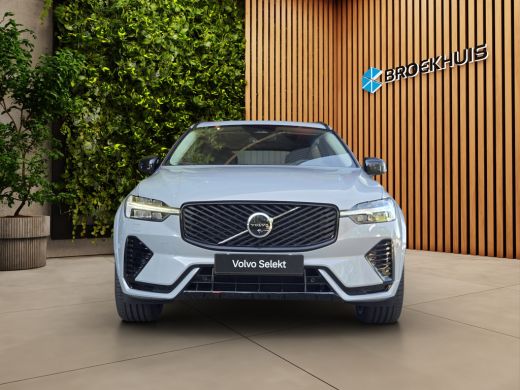 Volvo  XC60 2.0 T6 Plug-in hybrid AWD Ultra Dark | Luchtvering | Trekhaak | Head-up | Pano | 360 Cam | Harman... ActivLease financial lease