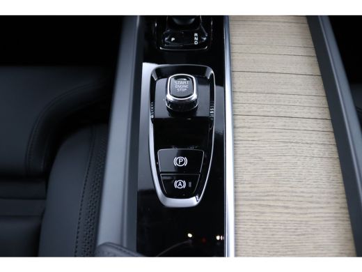 Volvo  XC60 T6 AWD Ultra Dark | Luchtvering | Trekhaak | Head-Up | Panoramadak | 360 Camera | ActivLease financial lease