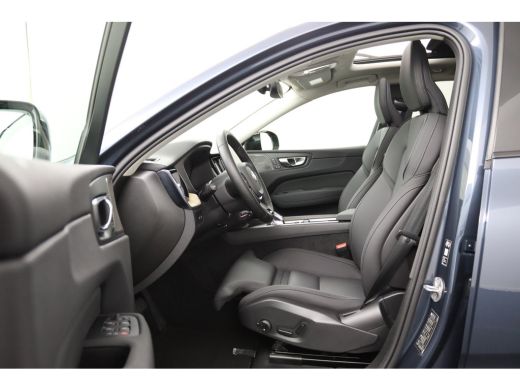 Volvo  XC60 T6 AWD Ultra Dark | Luchtvering | Trekhaak | Head-Up | Panoramadak | 360 Camera | ActivLease financial lease