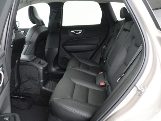Volvo  XC60 2.0 T8 Plug-in hybrid AWD Inscription | SOH 93.5% | Panoramadak | Leder | Stuur/stoel verwarming ... ActivLease financial lease
