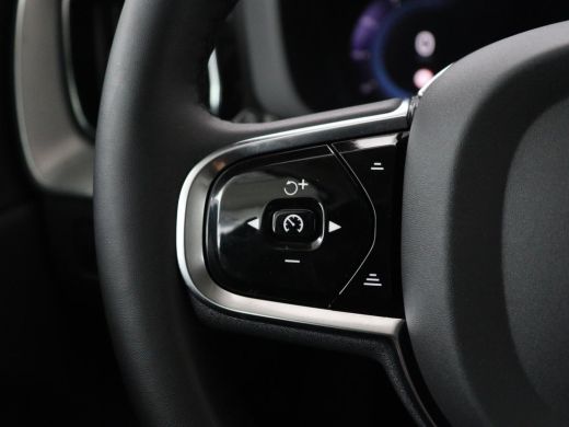 Volvo  XC60 2.0 T8 Plug-in hybrid AWD Inscription | SOH 93.5% | Panoramadak | Leder | Stuur/stoel verwarming ... ActivLease financial lease