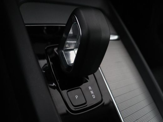 Volvo  XC60 2.0 T8 Plug-in hybrid AWD Inscription | SOH 93.5% | Panoramadak | Leder | Stuur/stoel verwarming ... ActivLease financial lease