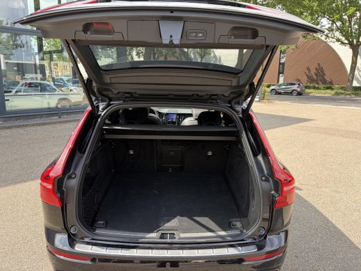 Volvo  XC60 2.0 T8 Plug-in-hybrid AWD Polestar Engineered ELEKTRISCHE TREKHAAK| VOLVO DEALER ONDERHOUDEN RECE... ActivLease financial lease