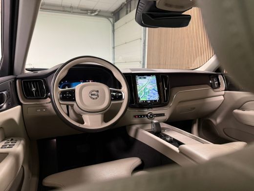 Volvo  XC60 T6 AWD Recharge Plus Dark Long Range | Harman Kardon | All Season Banden | Adaptieve Cruise Contr... ActivLease financial lease