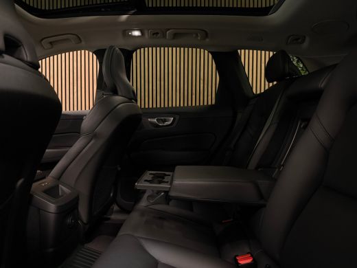 Volvo  XC60 T8 AWD Recharge Plus Dark | Harman Kardon | 455pk | All Season banden | Adaptieve Cruise Control ... ActivLease financial lease