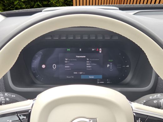 Volvo  XC90 2.0 T8 Plug-in hybrid AWD Ultra Black Ed. Exec. | Bowers&Wilkins | Luchtvering | Massage/ventilat... ActivLease financial lease