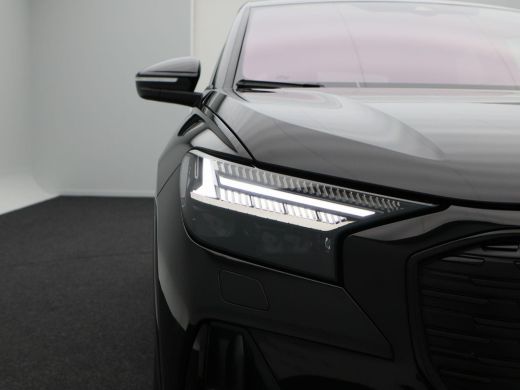 Audi Q4 Sportback e-tron 40 S-Line 77 kWh 204 Pk | Panoramadak | Head-Up | SONOS | 20 Inch | Stoelverwarming | 96.498 Km!! ActivLease financial lease