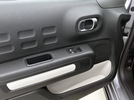 Citroën C3 1.2 5Drs / Airco-ecc. / Navigatie / Parkeersensoren / Carplay / Led / Apk 09-2027 ActivLease financial lease
