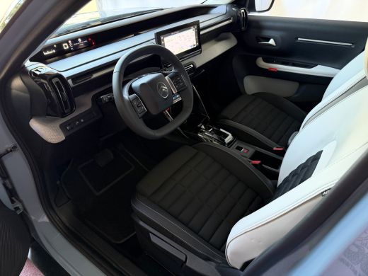 Citroën C3 Aircross Hybrid 145pk e-DCS6 MAX | NW MODEL 2026 | Navi | Camera | CarPlay/Android Auto | Fabrieksgarantie ✅ ActivLease financial lease