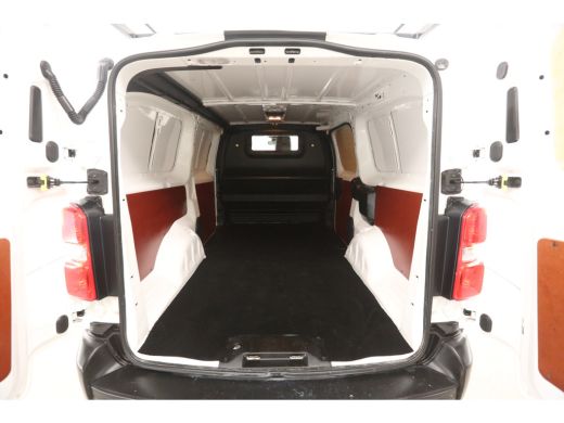 Citroën Jumpy 2.0 BlueHDI L3H1 180PK | Automaat | Airco | Cruise | Camera | Carplay | 3 Zits | Trekhaak | Imper... ActivLease financial lease