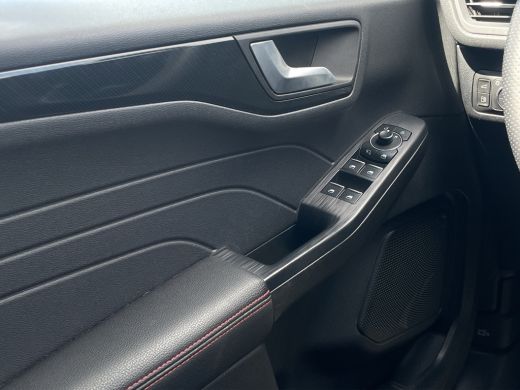 Ford Kuga 2.5 PHEV ST-Line X Stoel- stuurverw. | Adaptieve Cruise | B&O | Afneembare trekhaak | Keyless ActivLease financial lease