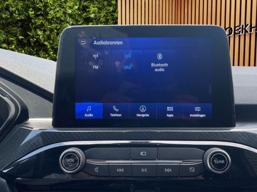 Ford Kuga 2.5 PHEV ST-Line X Stoel- stuurverw. | Adaptieve Cruise | B&O | Afneembare trekhaak | Keyless ActivLease financial lease