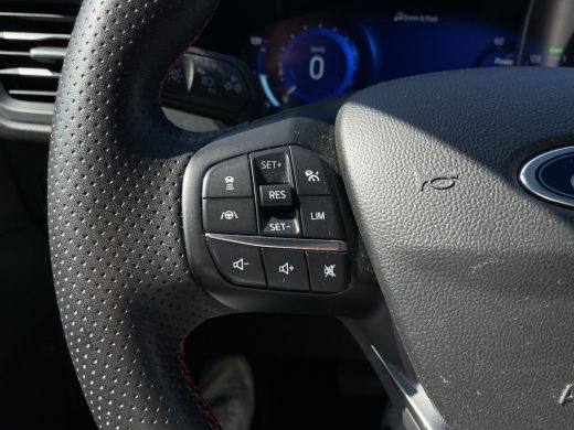 Ford Kuga 2.5 PHEV ST-Line X Stoel verwarming | Adaptieve Cruise | B&O | Afneembare trekhaak | Keyless ActivLease financial lease