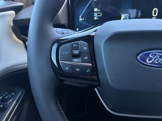 Ford Puma Gen-E 44 kWh | Winterpack | Cruise Control | Camera | CarPlay | ActivLease financial lease