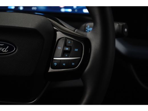 Ford Tourneo Courier Courier Active 54 kWh | Adaptive Cruise | Winterpack | Dubbele Schuifdeuren | Camera | BLIS | Sta... ActivLease financial lease