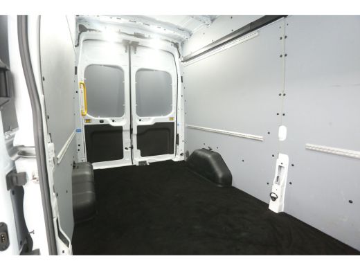 Ford Transit 2.0 TDCI L3H3 | Cruise | Camera | 3 Zits | Parkeersens. ActivLease financial lease