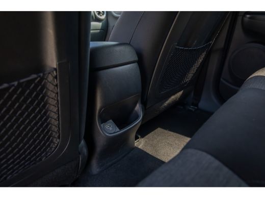 Hyundai Kona EV Fashion 64 kWh | Camera | Stoelverwarmig | Cruise control adaptief | Head-up display | Dodehoe... ActivLease financial lease