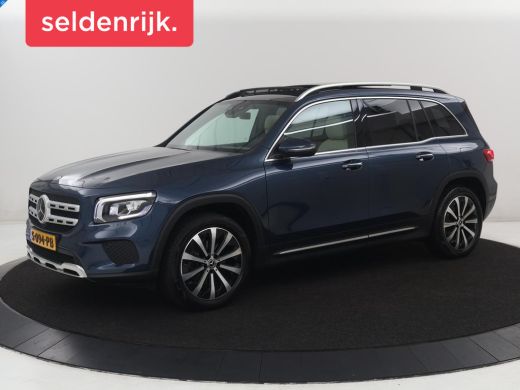 Mercedes-Benz GLB | Panoramadak | Leder | Adaptive cruise | Camera | Park assist | Carplay | Sfeerverlichting | Ful... ActivLease financial lease