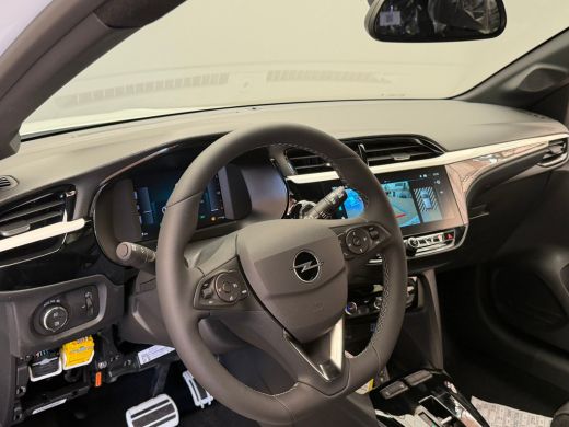 Opel Corsa GS, (2026A) | Dode hoek waarschuwing | IntelliLux LED Matrix-verlichting, inclusief LED matrix ko... ActivLease financial lease