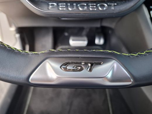Peugeot 2008 1.2 PureTech GT Pack ActivLease financial lease