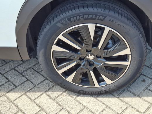 Peugeot 2008 1.2 PureTech GT Pack ActivLease financial lease
