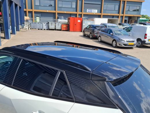Peugeot 2008 1.2 PureTech GT Pack ActivLease financial lease