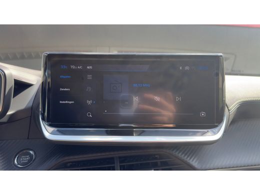 Peugeot 208 GT | Elektrische parkeerrem | Extra getinte achterste zijruiten en achterruit | Extra getinte ach... ActivLease financial lease