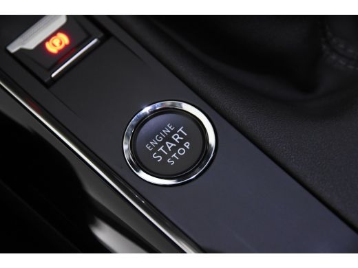 Peugeot 3008 Allure 130 *1ste Eigenaar*Leer*Navigatie*PDC* ActivLease financial lease