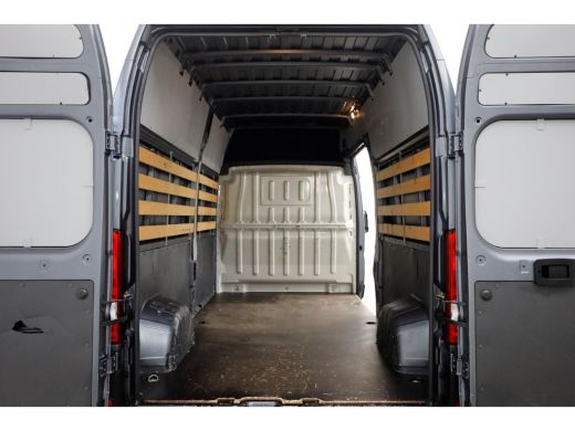Peugeot Boxer 335 2.2 BlueHDi 140pk L3H3 Premium Airco/Camera 04-2022 ActivLease financial lease
