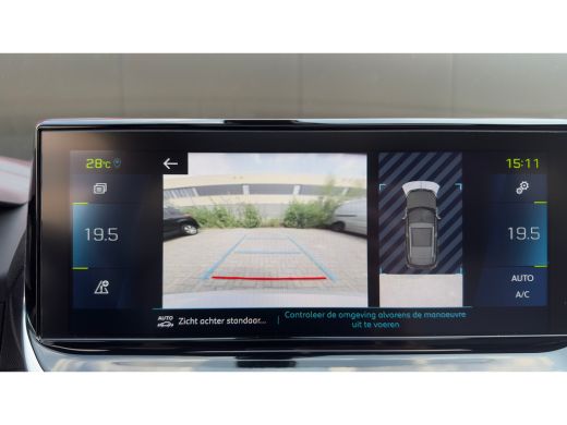 Peugeot e-2008 EV GT Pack 50 kWh | Panorama Dak | Stoelverwarming Voor | Adaptieve Cruise Control | Achteruitrij... ActivLease financial lease