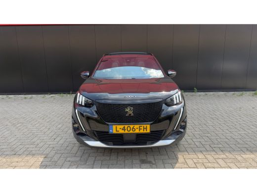 Peugeot e-2008 EV GT Pack 50 kWh | Panorama Dak | Stoelverwarming Voor | Adaptieve Cruise Control | Achteruitrij... ActivLease financial lease