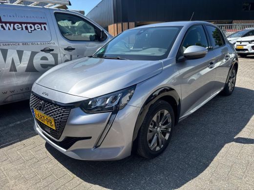 Peugeot e-208 EV Allure Pack 50 kWh | Achteruitrijcamera | Climate Control | Navigatie | Apple Carplay & Androi... ActivLease financial lease